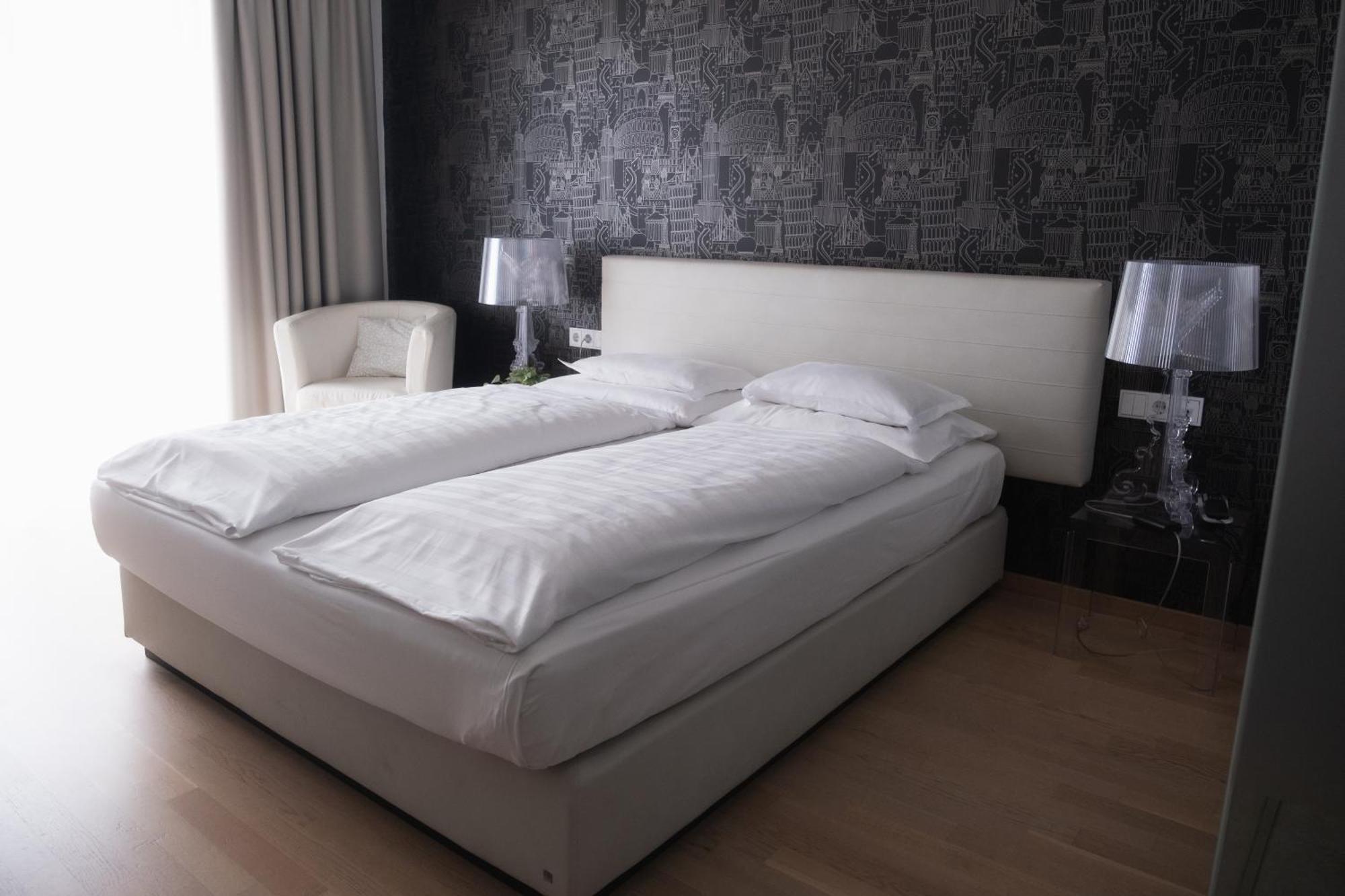 City-hotel Hotel 4*
